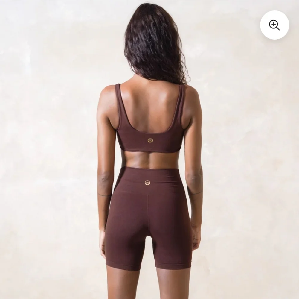 Studio K Embla Bamboo Biker Shorts - Picture 2 of 4